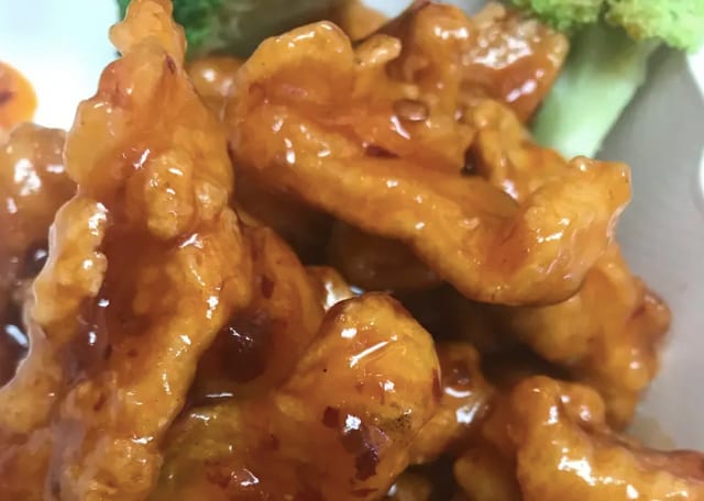 S14. Honey Crispy Chicken.